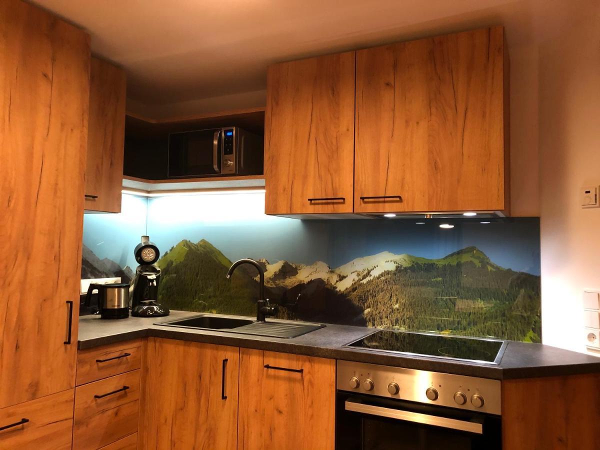 Gasthof Bergblick Berwang Bagian luar foto