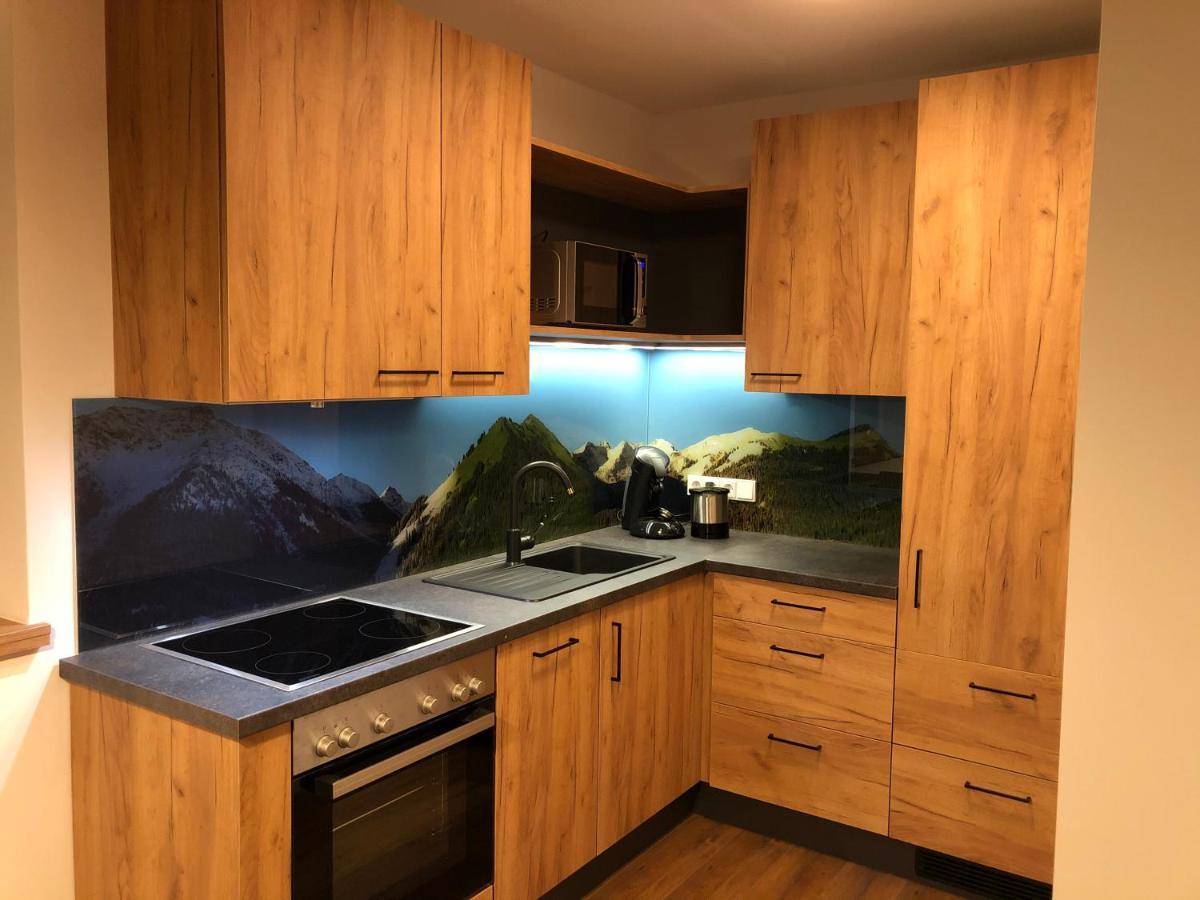 Gasthof Bergblick Berwang Bagian luar foto